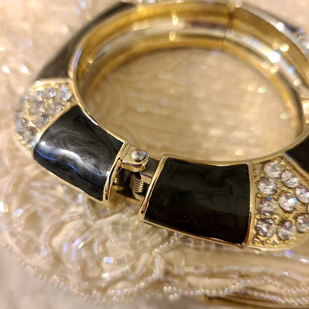 Black Faux Marble & Crystal Bracelet